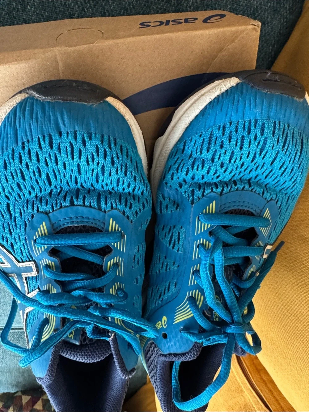 ASICS Kids' Blue Athletic Running Shoes GT 1000